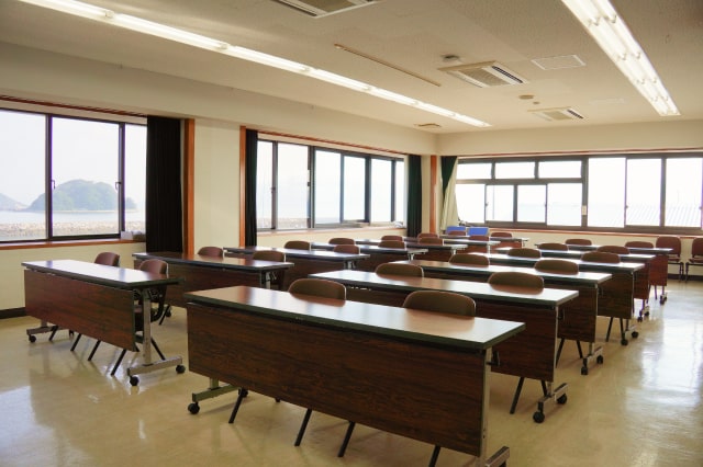 研修室（大）